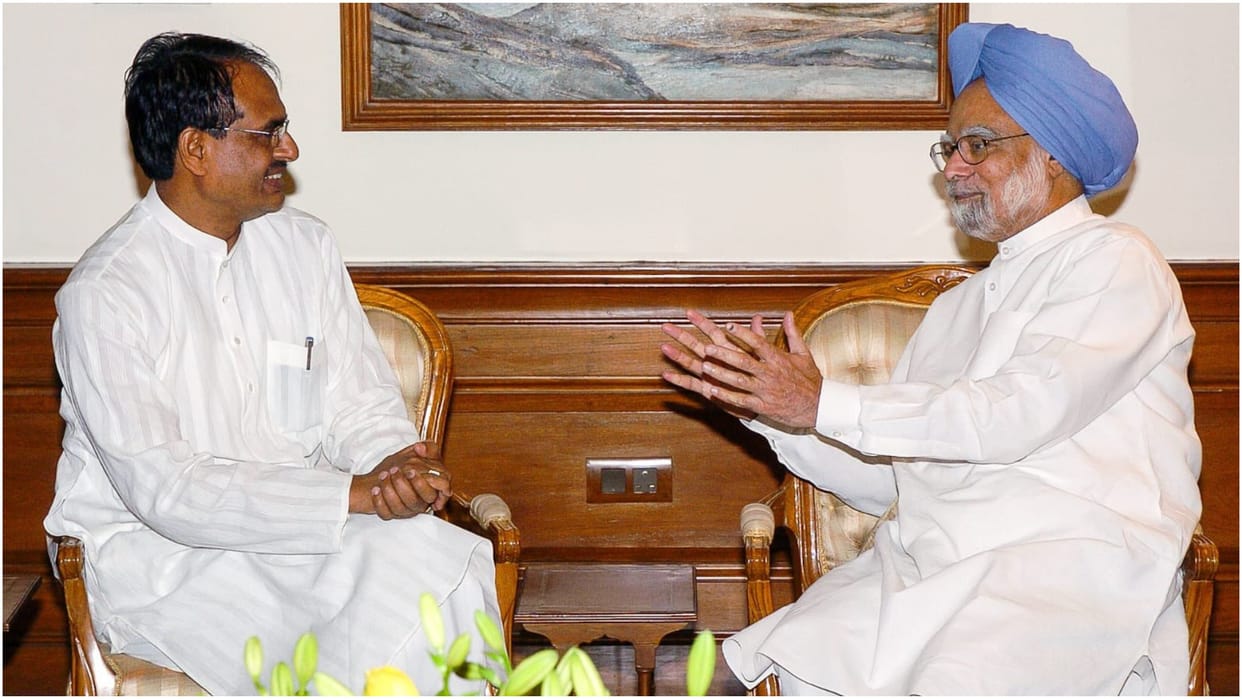 When Manmohan Singh ended the fast of the then CM of MP on a phone call, know the interesting story