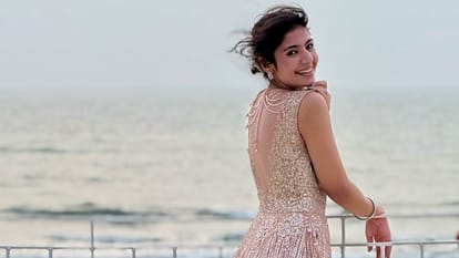 रेडियो जॉकी सिमरन सिंह