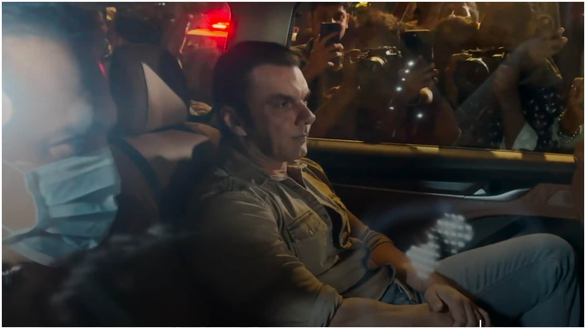 Salman Khan Birthday Bash bollywood celebrities attend the party see the pictures of stars