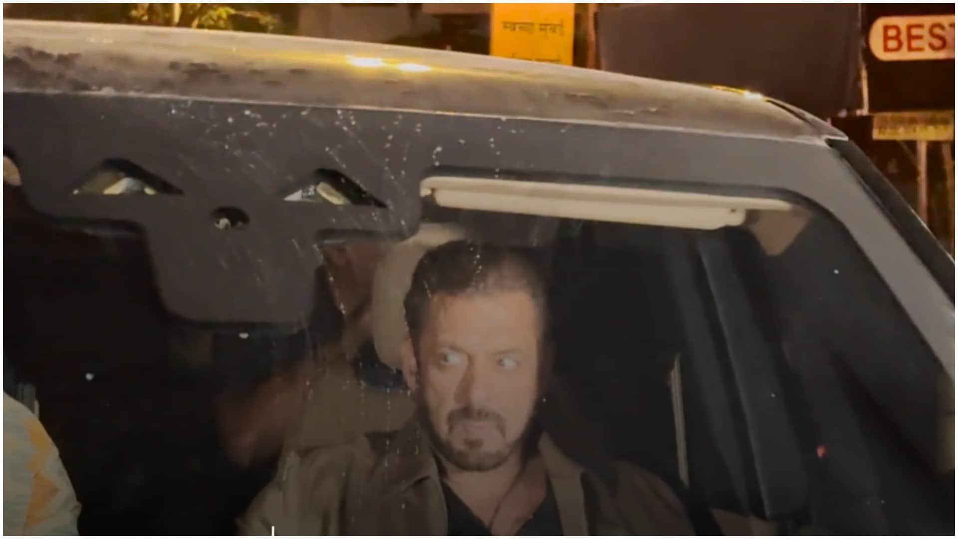 Salman Khan Birthday Bash bollywood celebrities attend the party see the pictures of stars