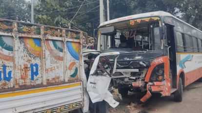 Two people including loader driver died and four people were injured in road accidents in Bahraich
