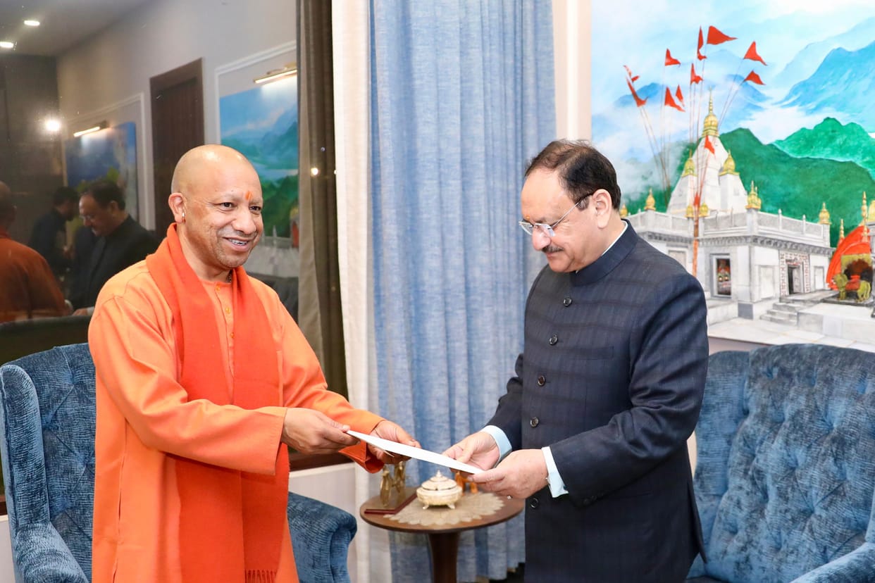 CM Yogi: After reaching Delhi, met Amit Shah, JP Nadda and Rajnath, invited for Mahakumbh