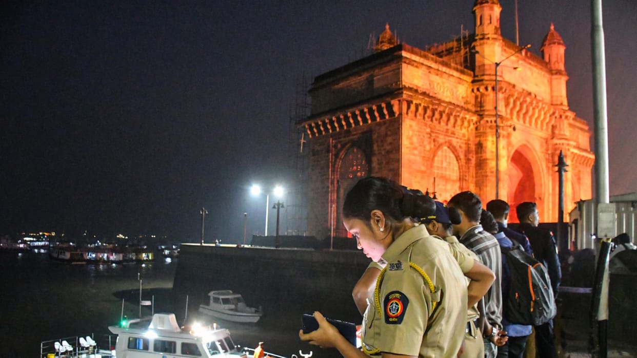 Maharashtra news Updates mumbai New Year crime and political story