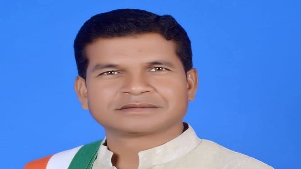 Mohan Markam said Reduction in reservation is injustice to backward class conspiracy end participation in Kond