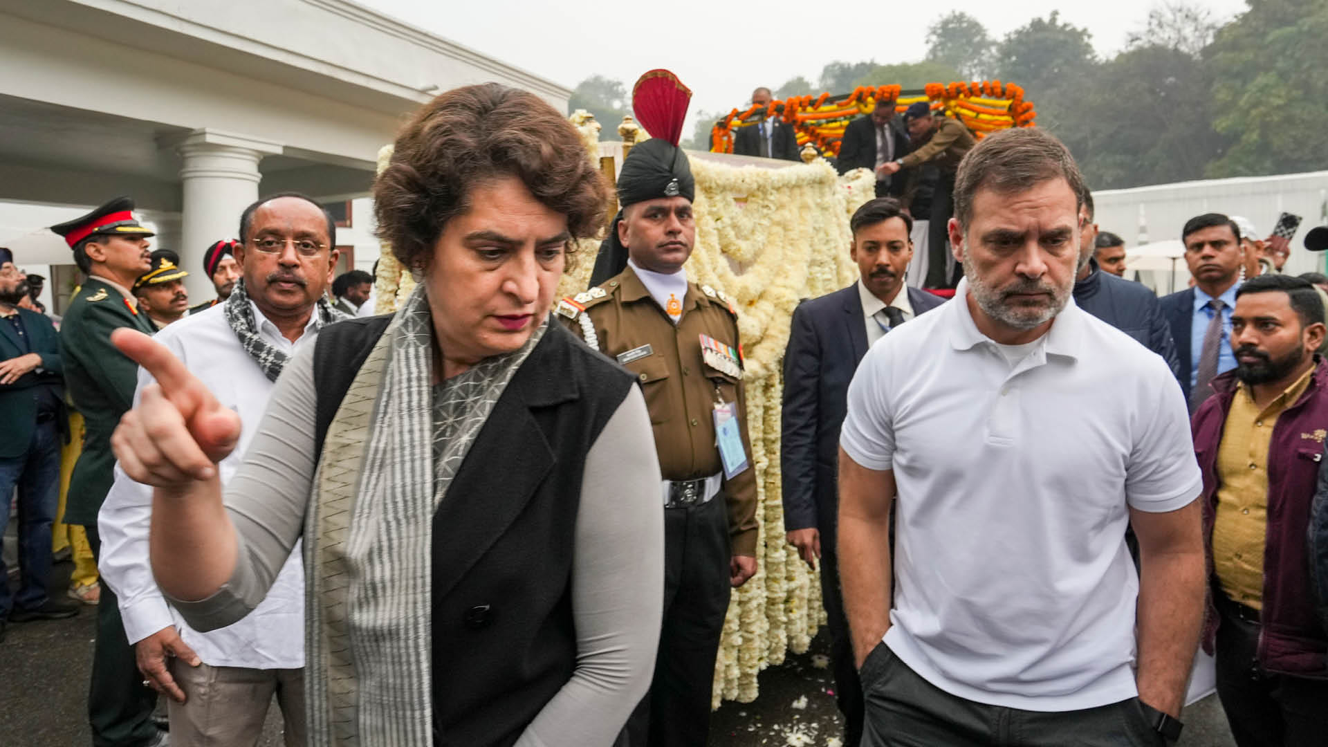 Manmohan Singh's final journey begins from AICC headquarters