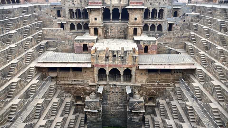 Rajasthan Dausa Chand Bawri Ancient Stepwell where huge wedding procession vanished Know Interesting facts