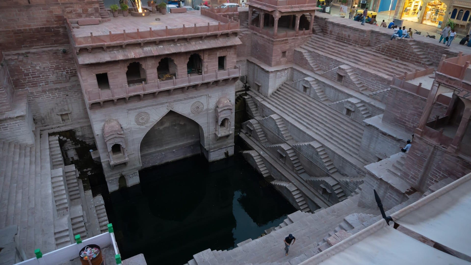 Rajasthan Dausa Chand Bawri Ancient Stepwell where huge wedding procession vanished Know Interesting facts