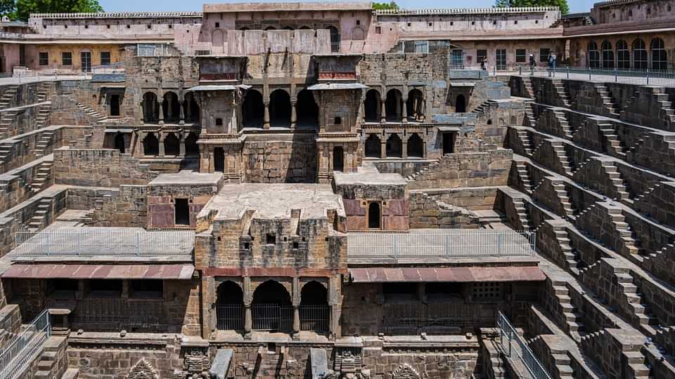 Rajasthan Dausa Chand Bawri Ancient Stepwell where huge wedding procession vanished Know Interesting facts