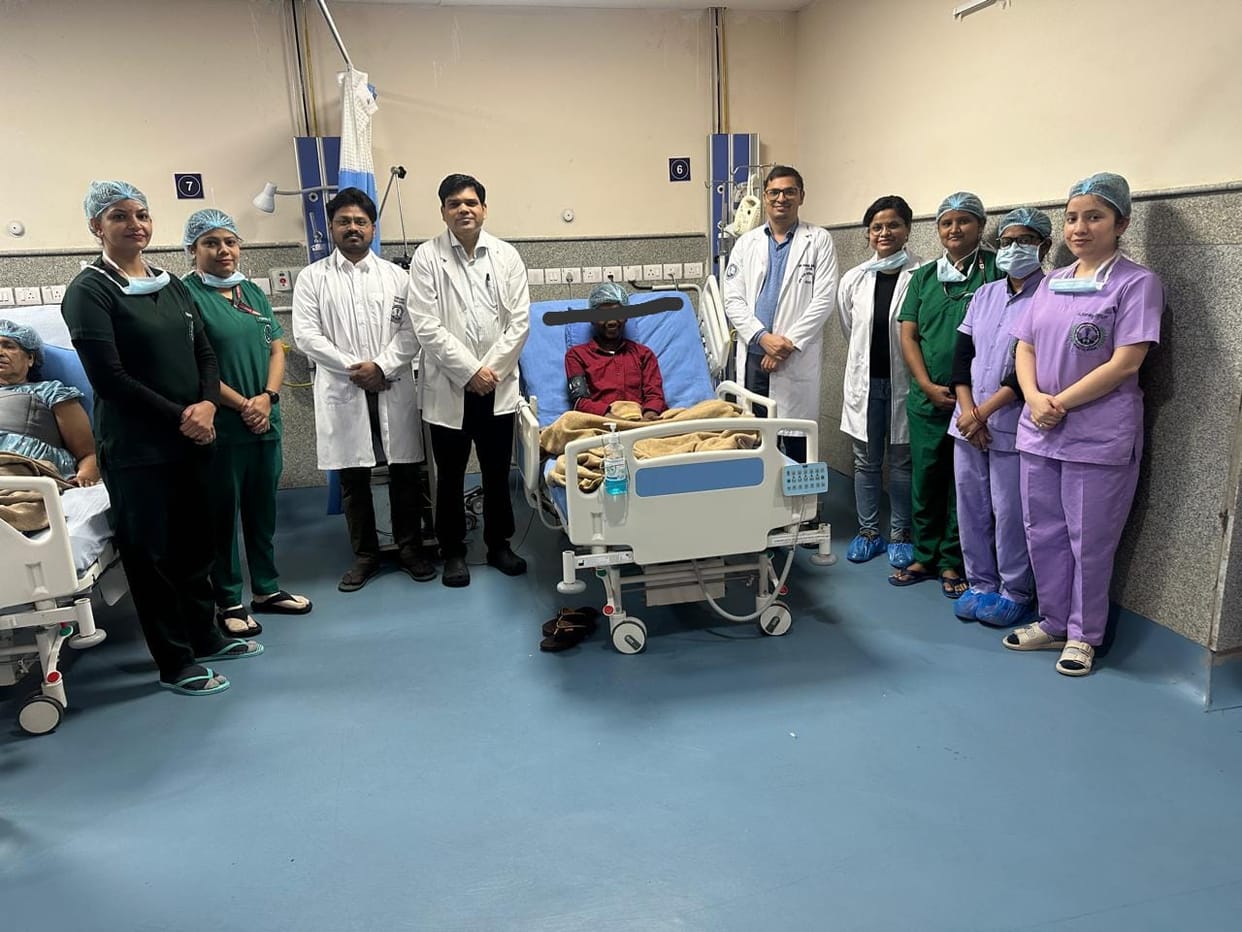 Bhopal: Pump-assisted beating heart surgery was done for the first time in AIIMS, this type of surgery is done