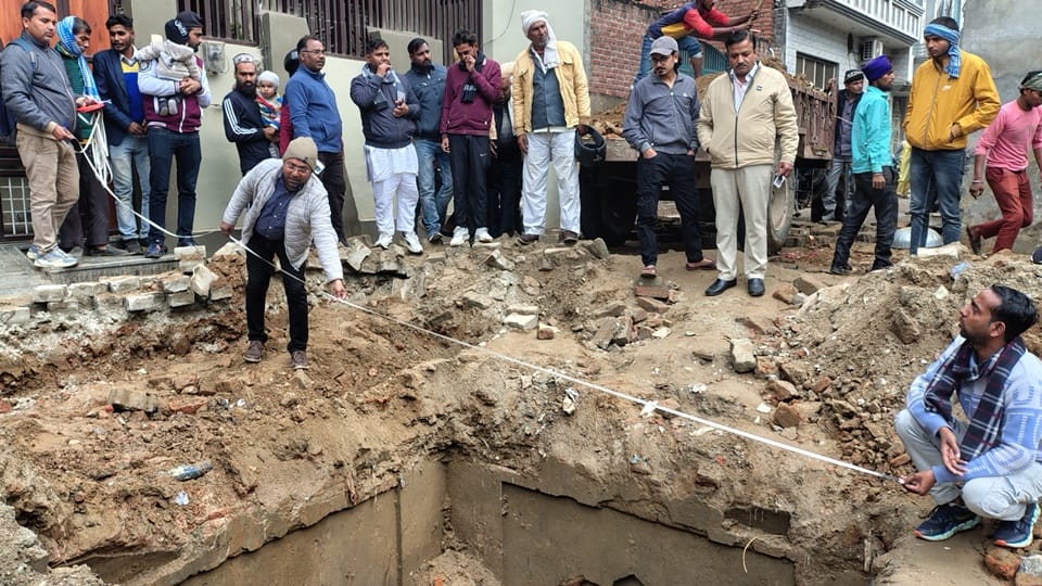 Sambhal News Chandausi Stepwell Excavation Buildozer Action Know Full Inside Story