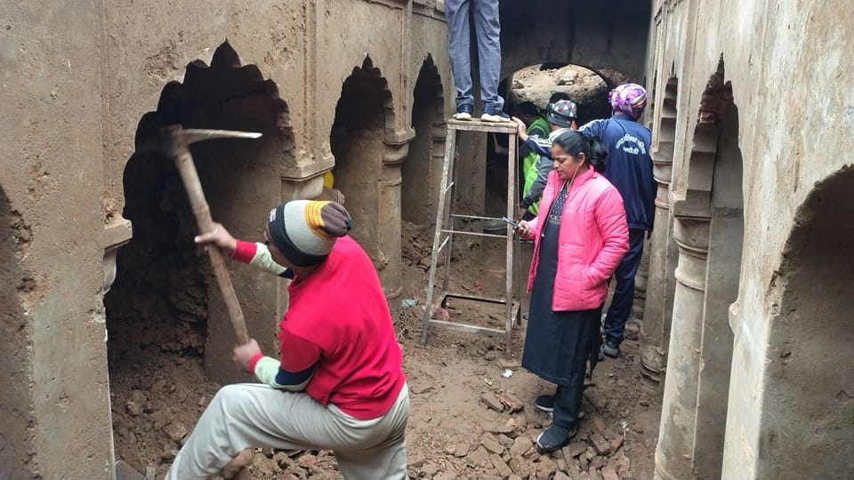 Sambhal News Chandausi Stepwell Excavation Buildozer Action Know Full Inside Story