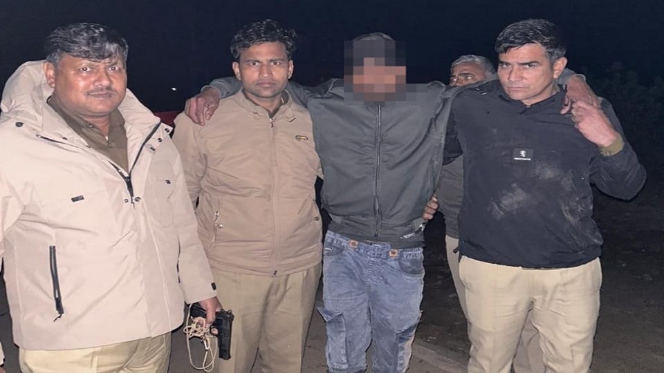Two cow smugglers arrested in police encounter