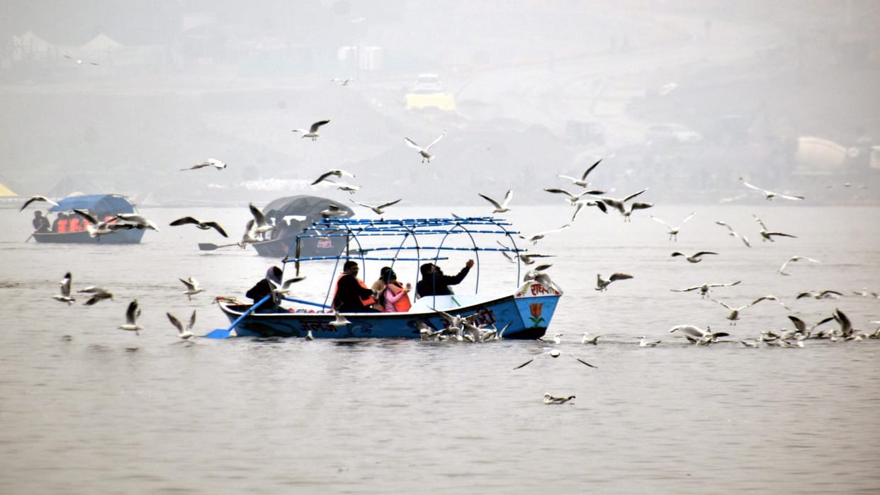 Boats will run from Kila Ghat on all the next main bathing festivals, fair police-administration on backfoot