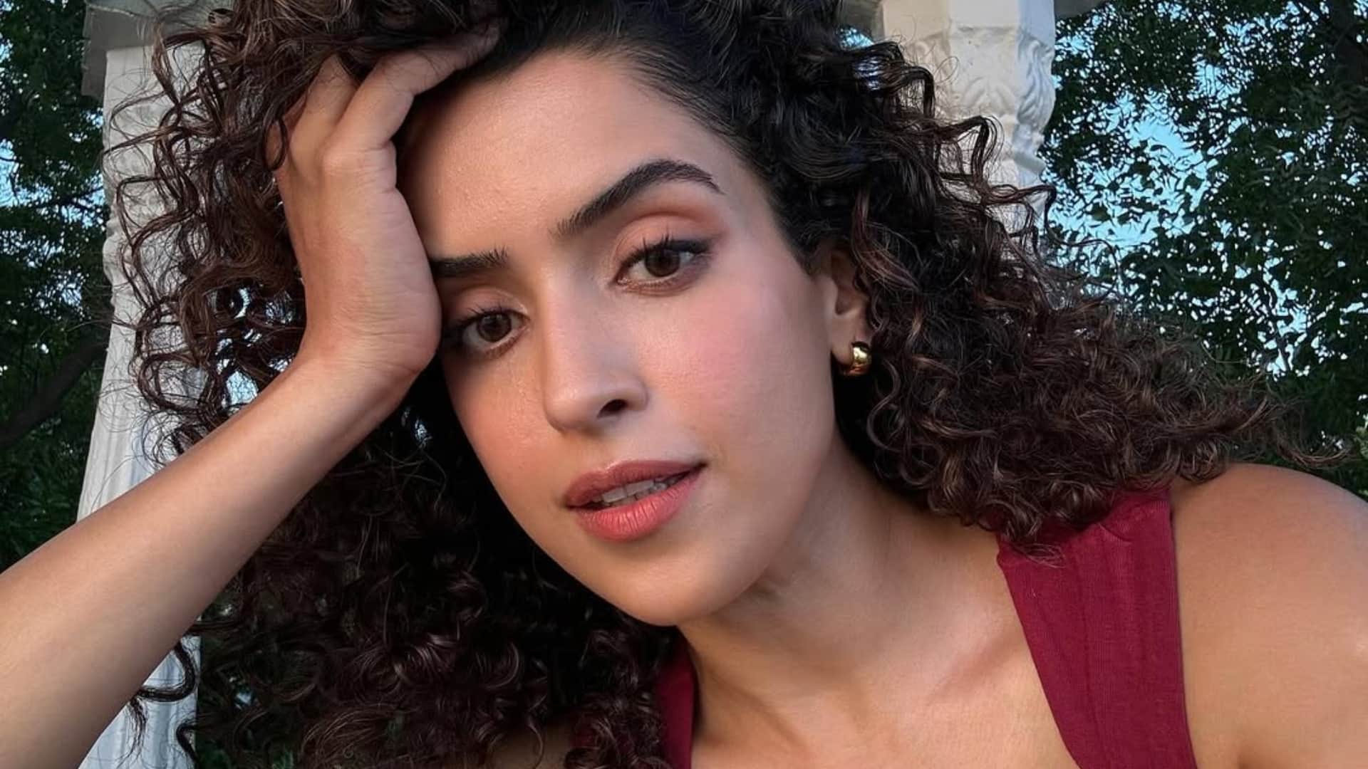 Shah Rukh Khan listens to his own songs during drives reveals by Jawan co actor Sanya Malhotra report