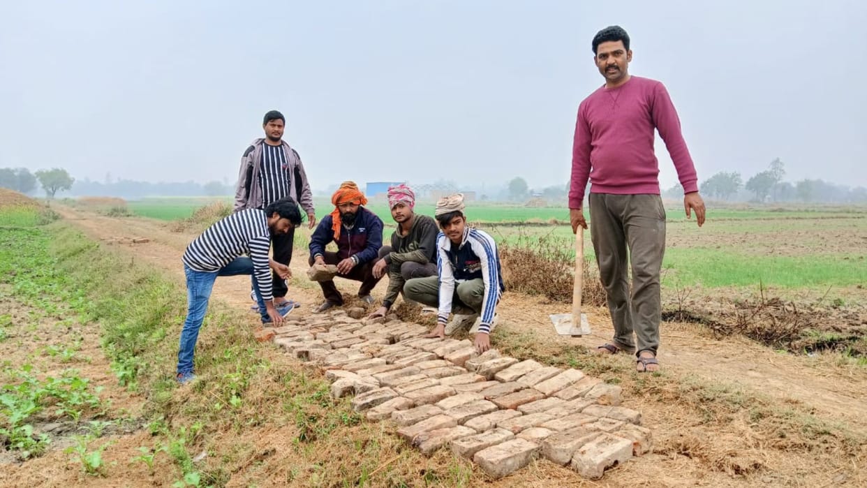 Salute to the spirit of the villagers The contractors did not pay attention