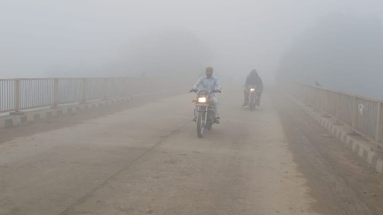 daytime temperature is only 4 degrees higher night temperature same biting cold is felt both indoors on street