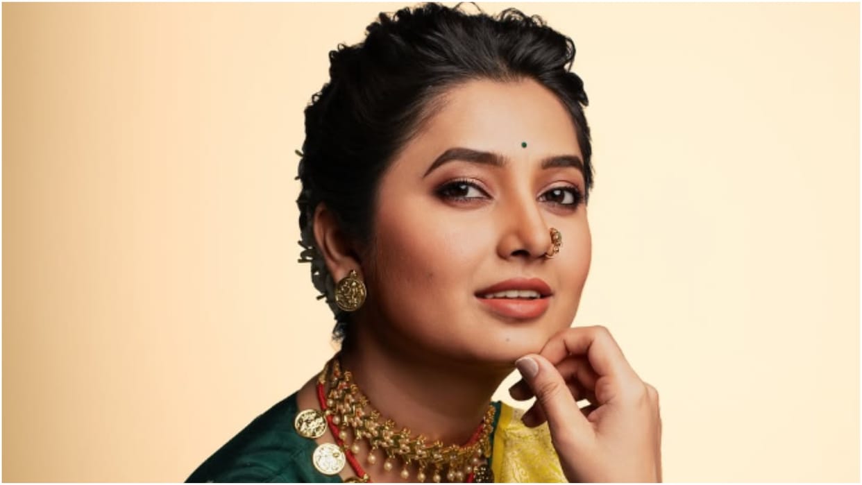 Women's Commission strict on the complaint of actress Prajakta Mali, orders Mumbai Police to take action