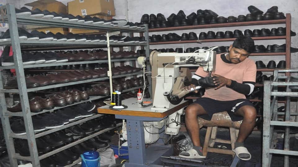 Free trade agreement with UK Agra's shoe industry gets big benefit