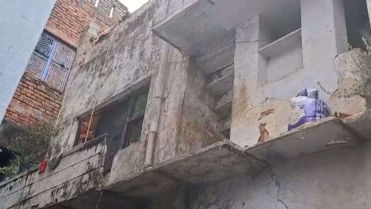 young woman died after dilapidated house collapsed in varanasi