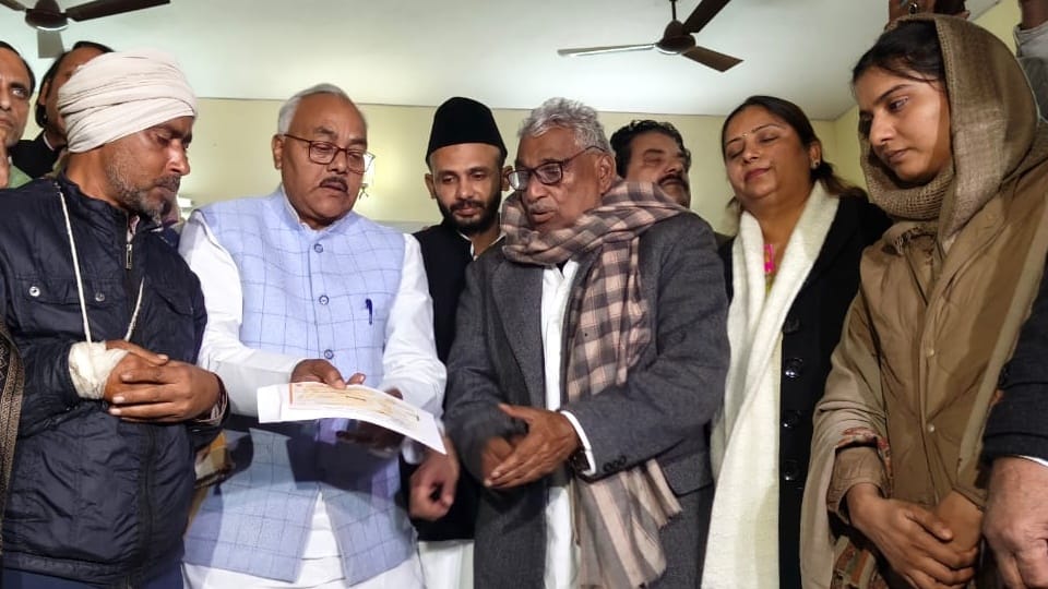 MP Burq: If even a police lathi is stolen in Sambhal, the blame will be put on me