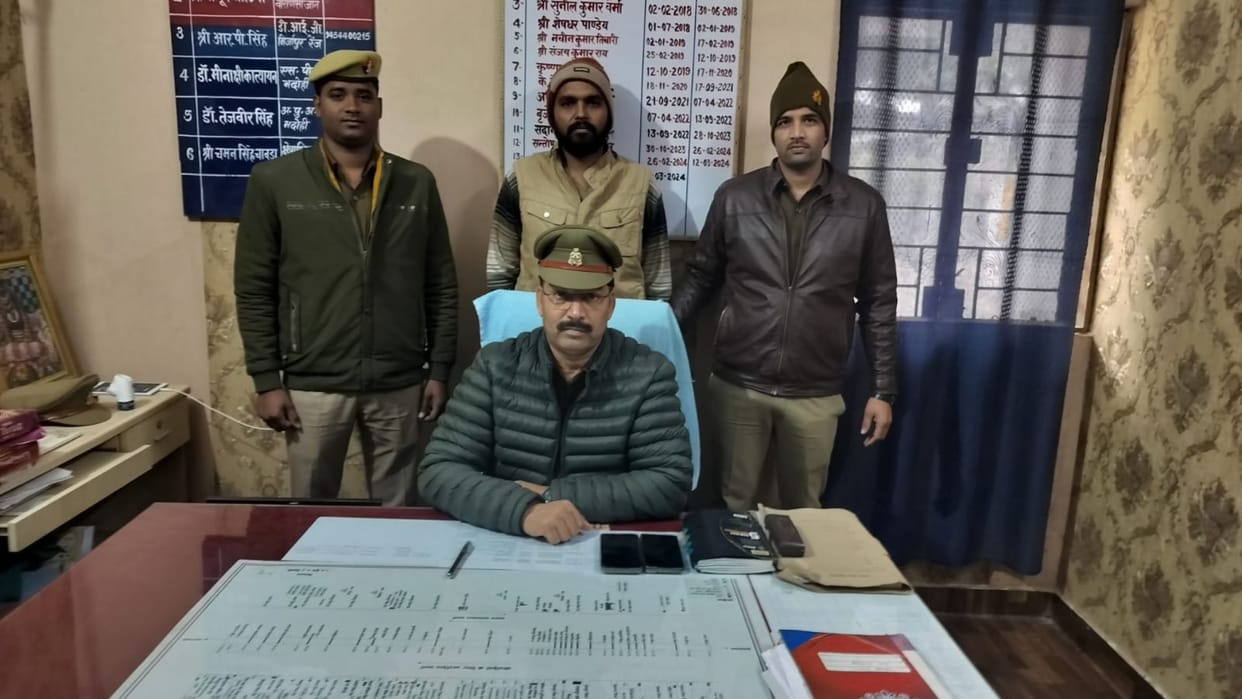 Absconding accused caught case of murder on polling day