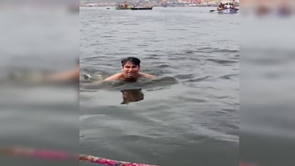 Cricket Mohammad Kaif said after taking a dip in Sangam, learned swimming in Yamunaji.