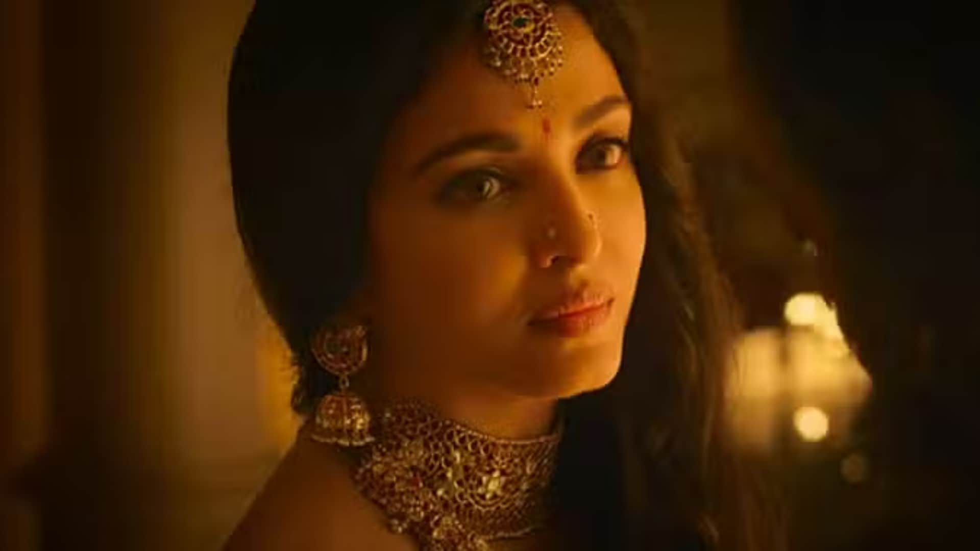 Not only Nimrat Kaur but priyanka chopra deepika padukone alia bhatt aishwarya rai reached to hollywood from b