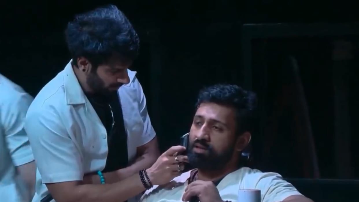 Karan Veer Mehra and Rajat Dalal fight in the emergency ward task Kangana Ranaut in Bigg Boss 18