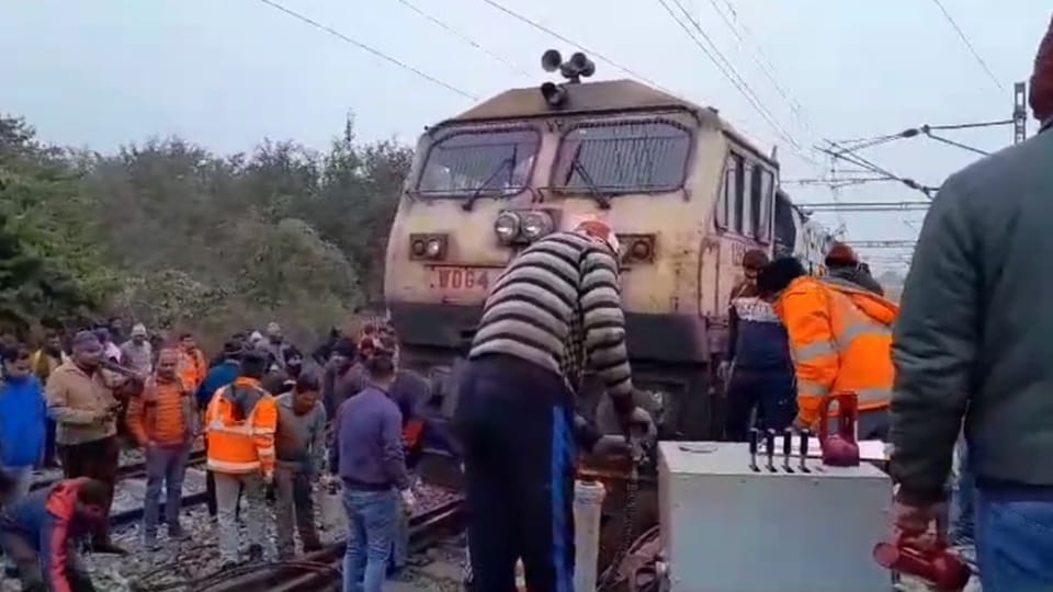 Sambhal: Engine derailed during shunting at Chandausi railway station, investigation ordered