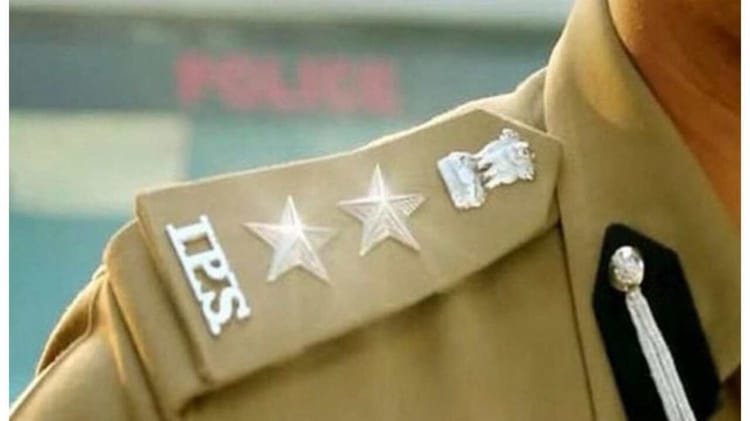 UP News : ढाई महीने में सीआरपीएफ से हटाए गए आईपीएस रविशंकर छबि, आयोग की रिपोर्ट पर फैसला