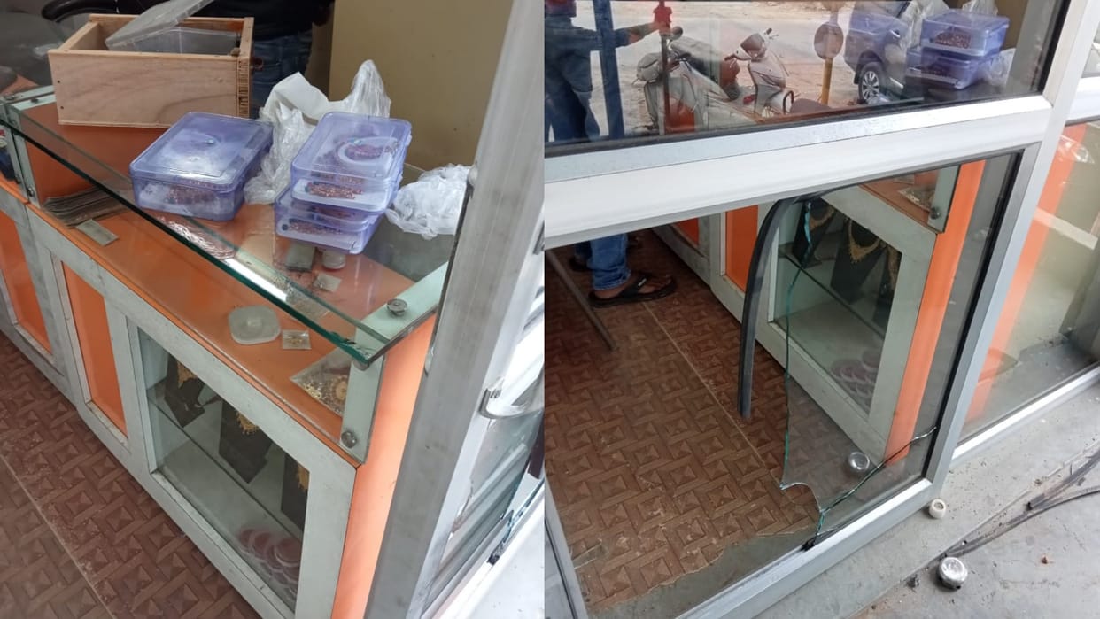 Lucknow: Eight Lakh Rupees theft in jweller's shop.