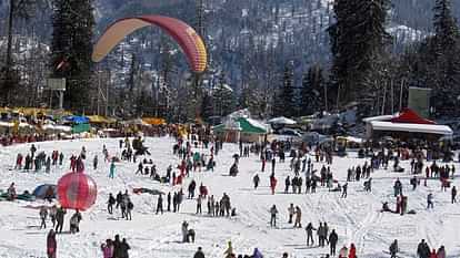 Himachal-uttarakhand Ready For New Year Celebration - Amar Ujala Hindi News  Live - New Year Celebration:नववर्ष के जश्न के लिए हिमाचल-उत्तराखंड तैयार, उमड़े  सैलानी; आज शाम Dj की धुन पर ...