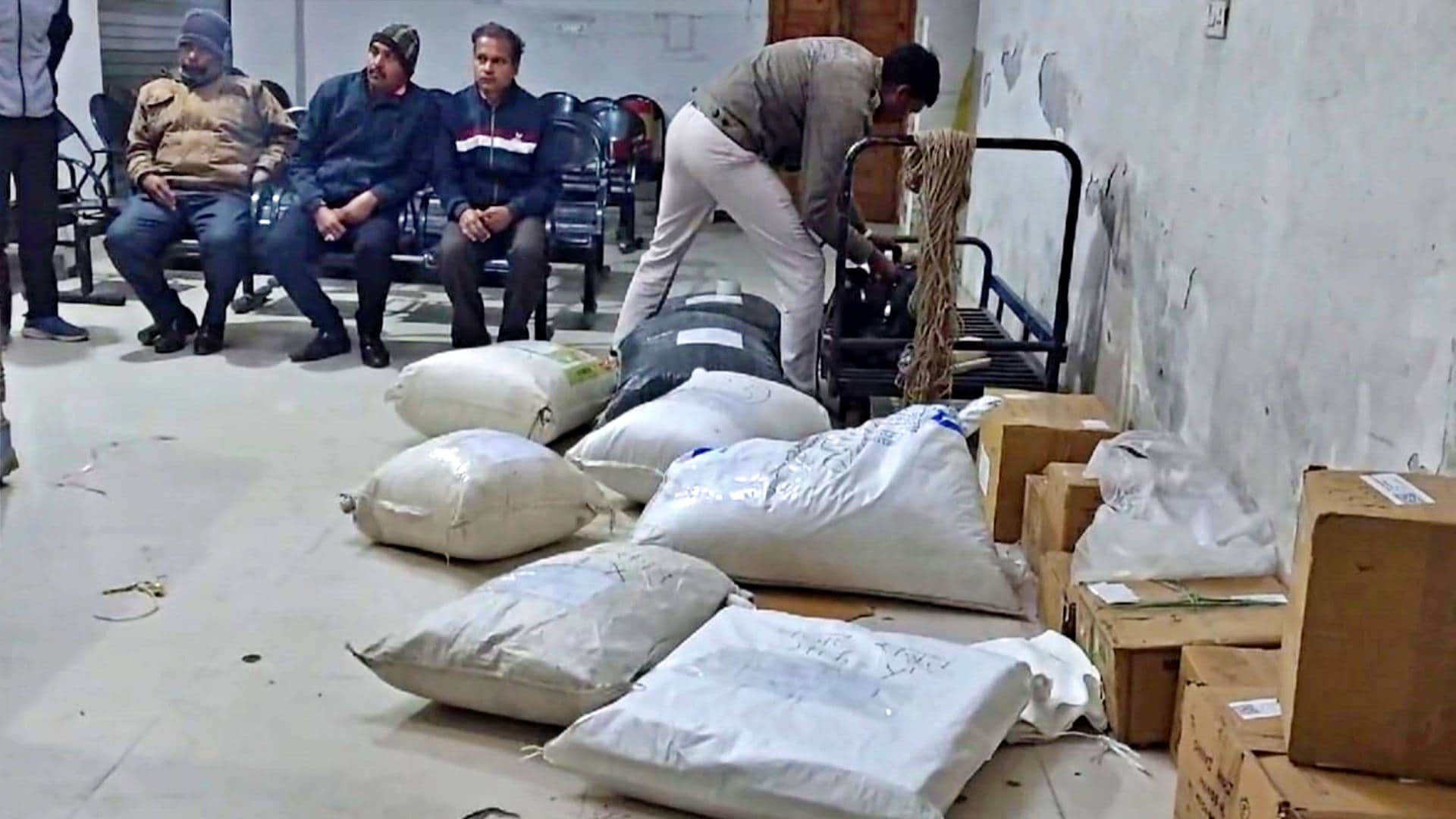 डोडा चूरा जब्त