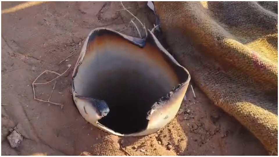 Rajasthan News Mysterious Gas Coming Out from Borewell Jodhpur Know Reason Behind