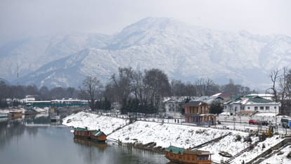 Srinagar after snowfall