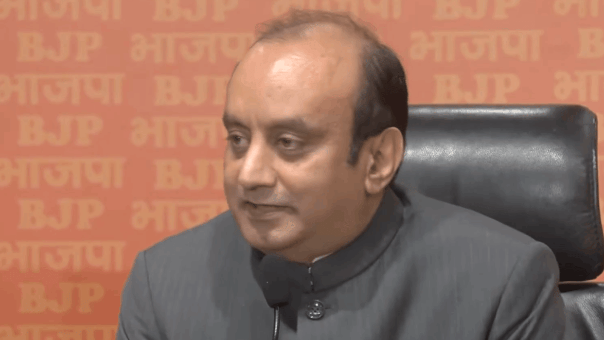 Some Congress leaders speaking language of Pakistan: BJP on Siddaramaiah's 'no war' comments