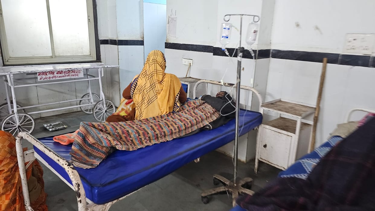 Couple Fight On celebrating New Year 2025 Husband Consumed Poisonous Substance Chhatarpur News in Hindi