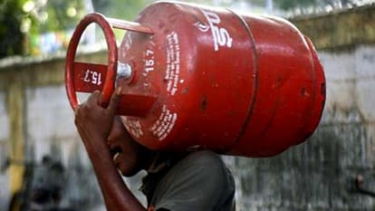 MP News: LPG crisis deepens in the state, only two days' stock of commercial cylinders left, affecting 1.5 mil