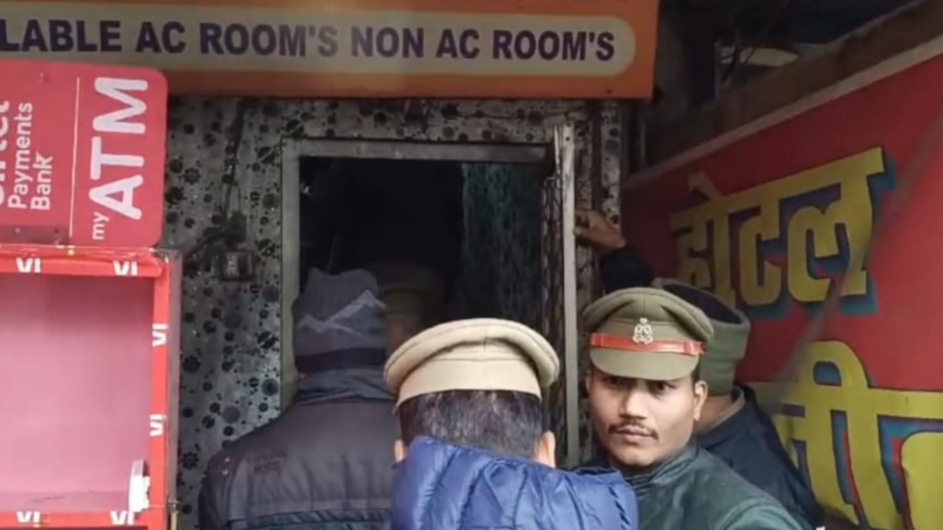 A man murdered his mother and four sisters in Lucknow.