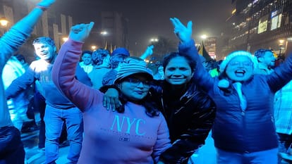 People danced to the tunes of DJ to welcome New Year 2025 in Delhi-NCR