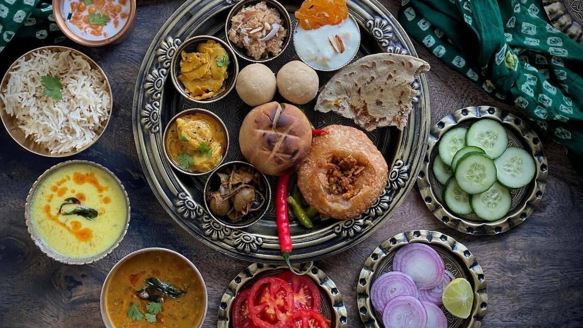 Vat Savitri Vrat 2025 puja muhurat know Vat Savitri Vrat mai kya khaye or kya nahi
