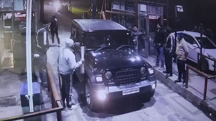 टोल लिया तो अंजाम अच्छा नहीं होगा: हिसार में युवकों की गुंडागर्दी, चंडीगढ़ हाइवे पर टोल कर्मियों को धमकाया