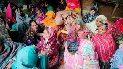 सनी हत्याकांड: कार से टक्कर मारकर गिराया, फिर सिर पर ताबड़तोड़ बरसाए डंडे... क्रिकेट से है मर्डर का कनेक्शन Sunny murder case: Knocked down after being hit by a car, then beaten with sticks...
