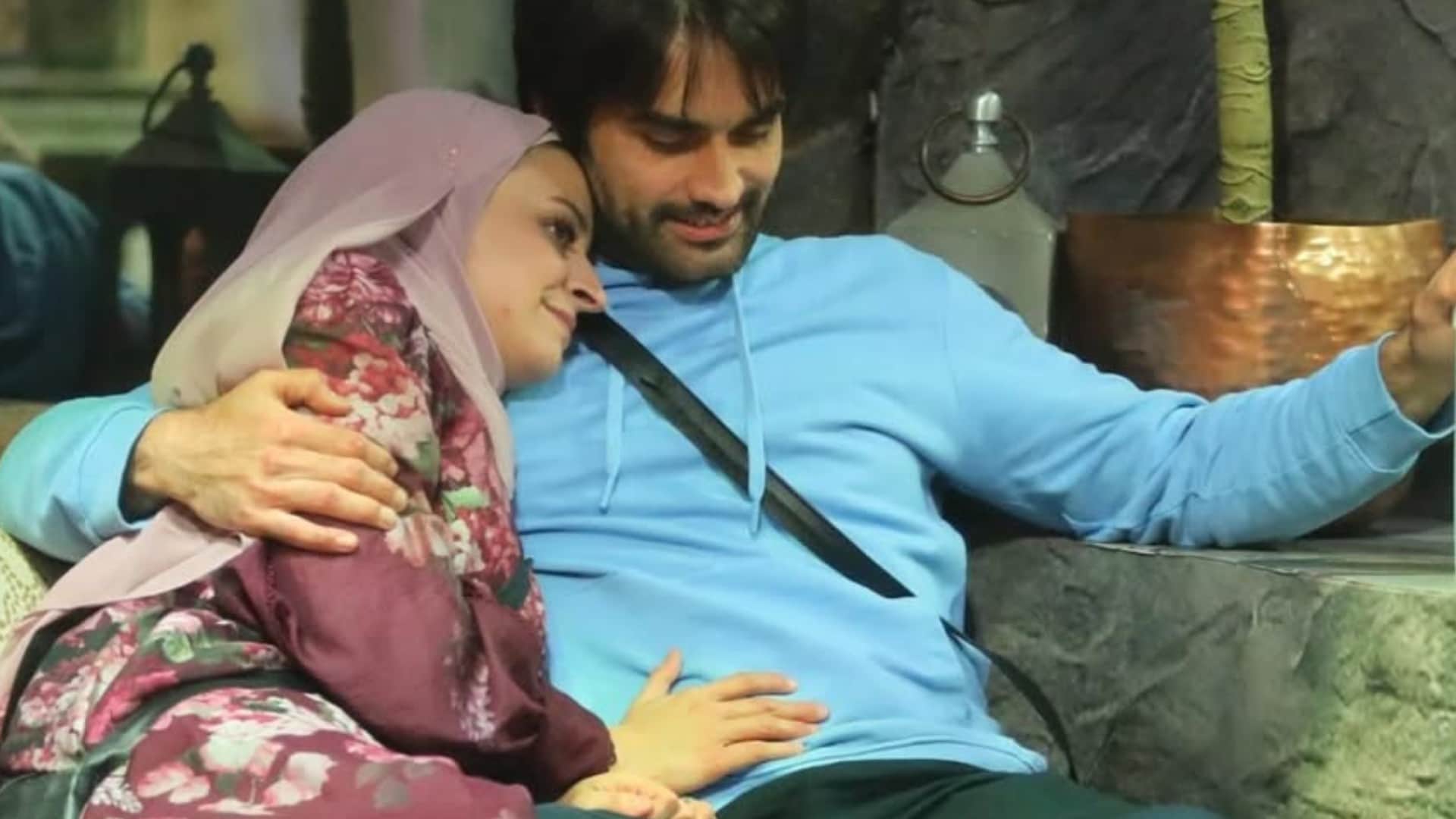 Isha Singh mother came to Bigg Boss 18 Vivian Dsena wife spoke about nomination to Avinash Mishra