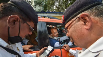 Delhi NCR People most likely bribe cops after being apprehended for traffic violation Claims Report