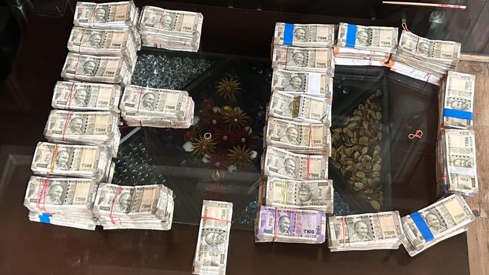 ED seizes Rs 1.70-cr cash, documents in raids against Jaypee Infratech Ltd, others