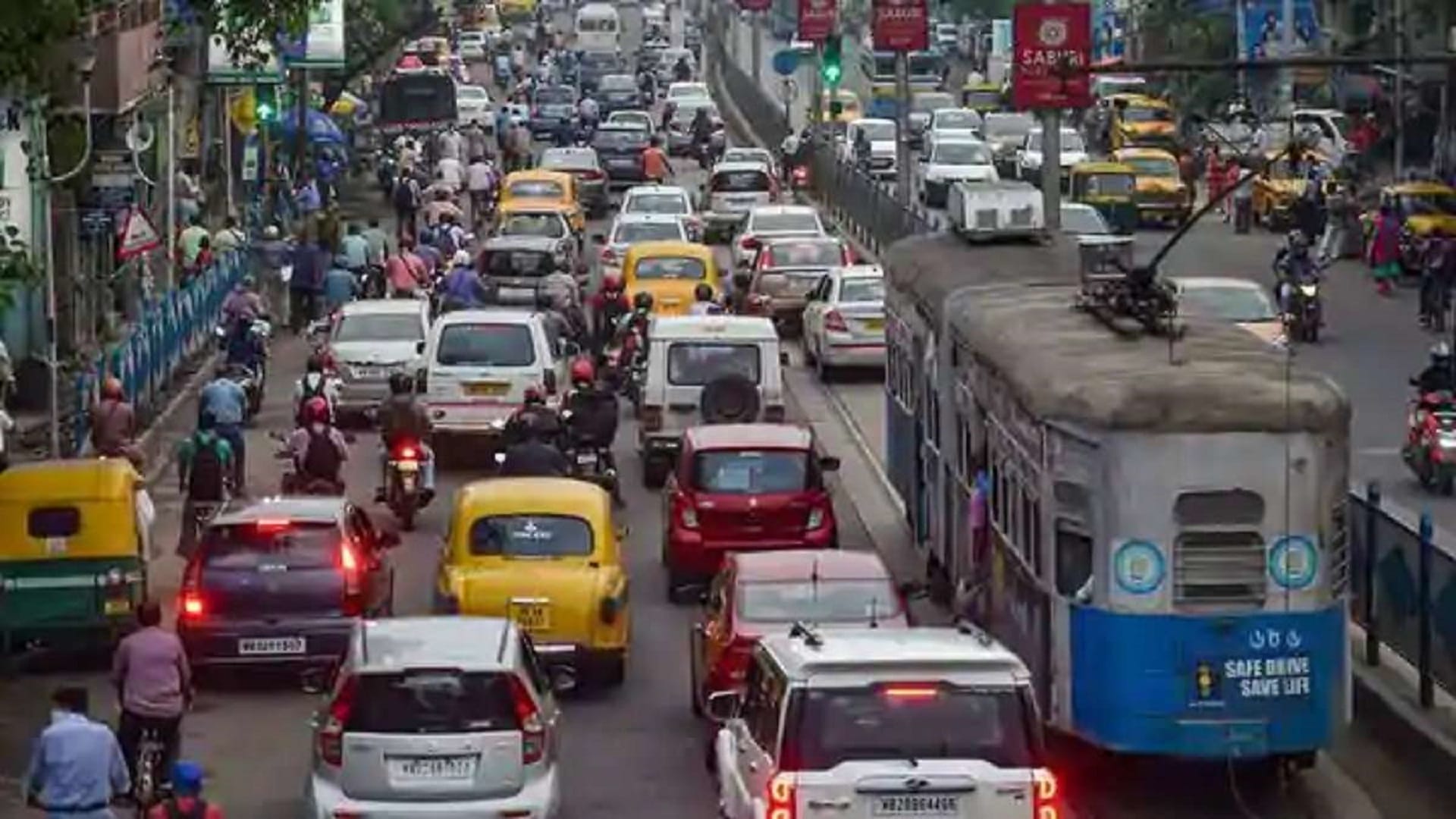 Speed limits for Vehicles in West Bengal on urban and non-urban roads passing through market residential areas