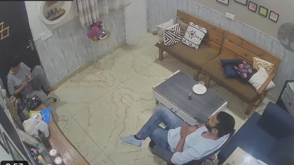 Puneet Khurana Suicide Puneet-Manika fight on phone for 16 minutes Tell me what I have asked you for