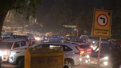 साल के पहले दिन दिल्ली में लगा जगह-जगह जाम