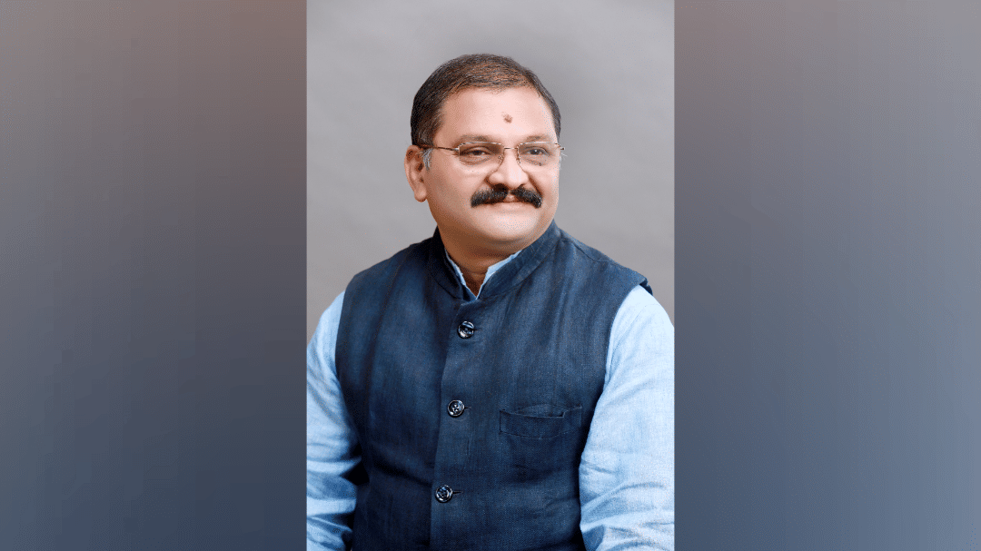 सांसद संतोष पांडेय